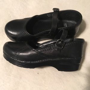 Dansko Marcelle Mary Jane shoes black 38